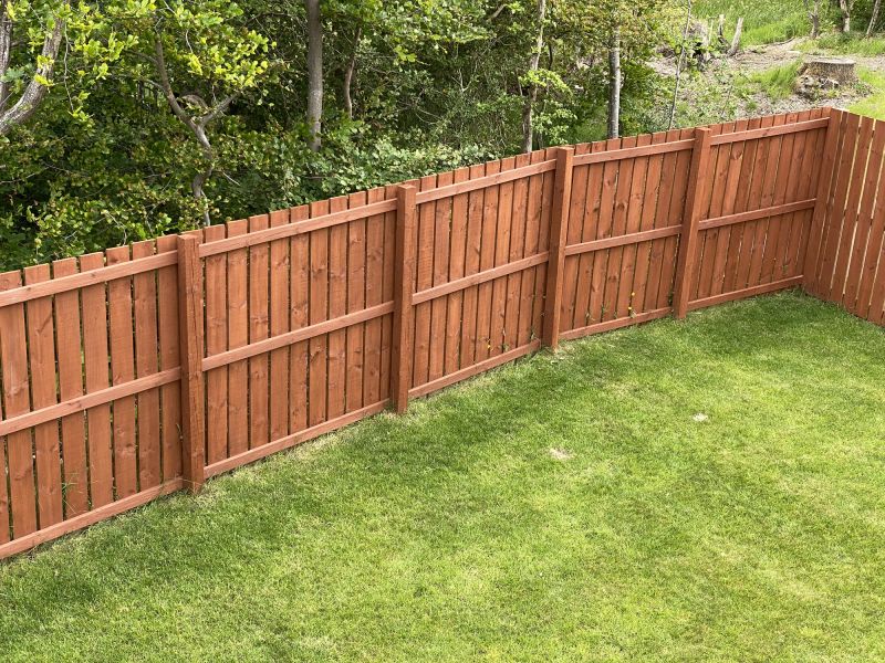 Fence Maintenance Specialists